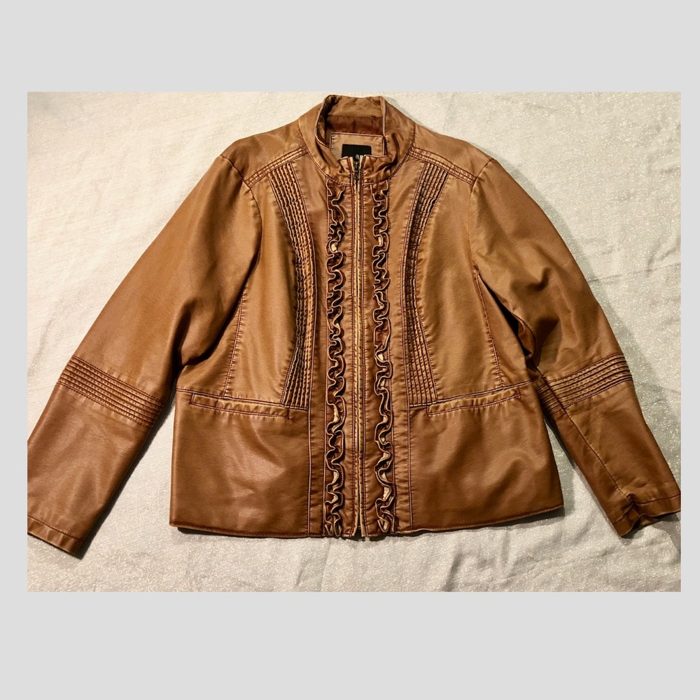ANA ruffle & pleated faux leather coat